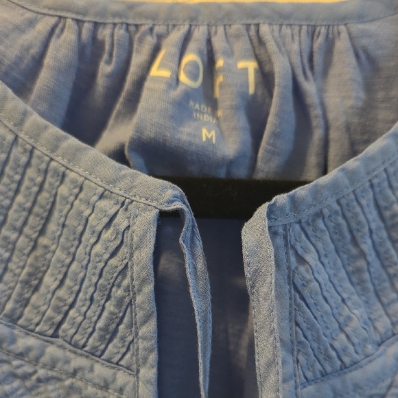 LOFT Blue Smocked Yoke Sleeveless Top - Picture 4 of 6